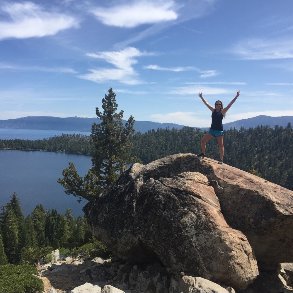 Meet your Posher, Kayla